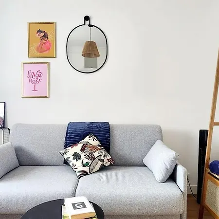 Cosy Near Paris-ladefense